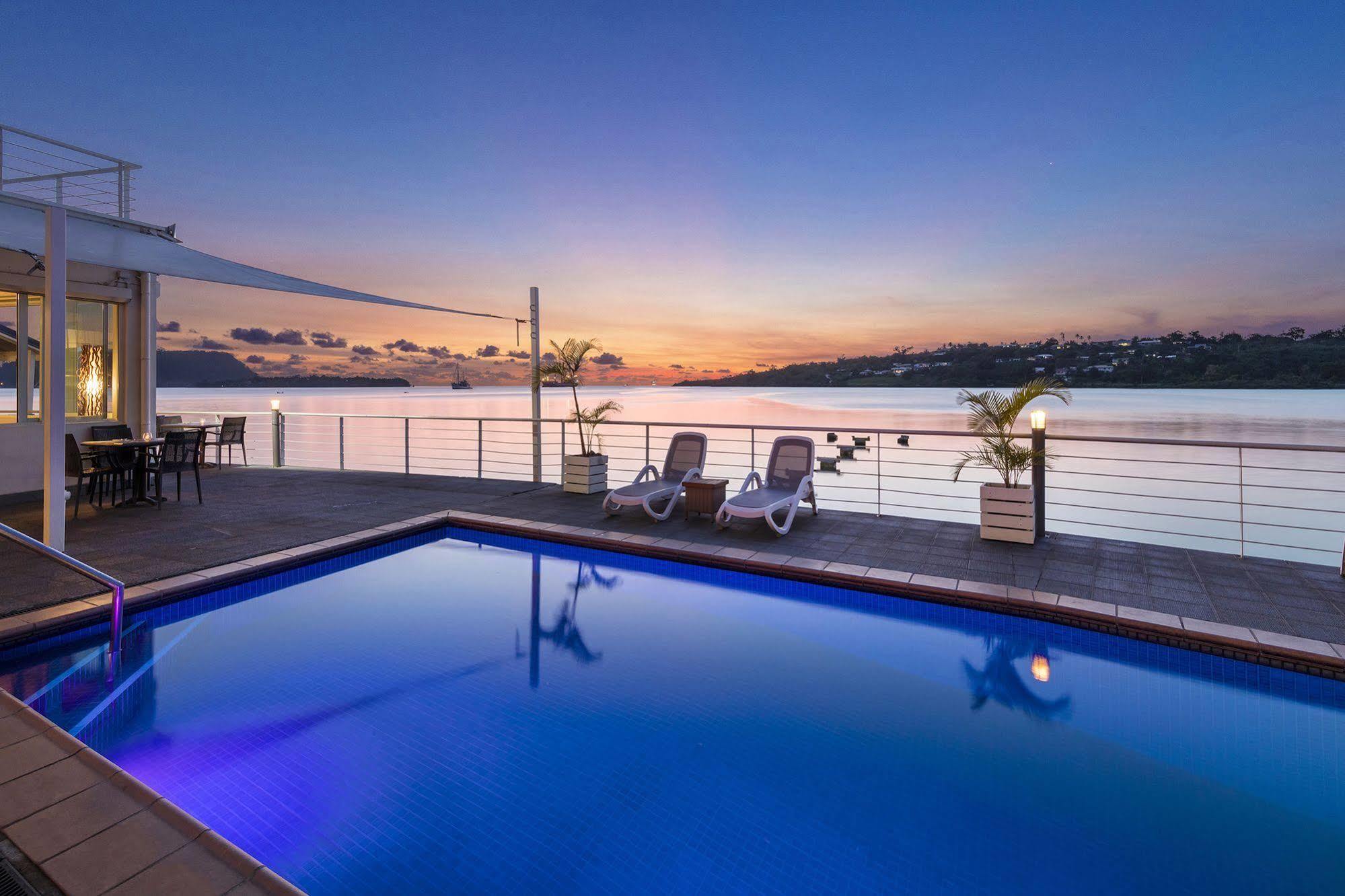 Chantillys On The Bay Port Vila Exterior photo