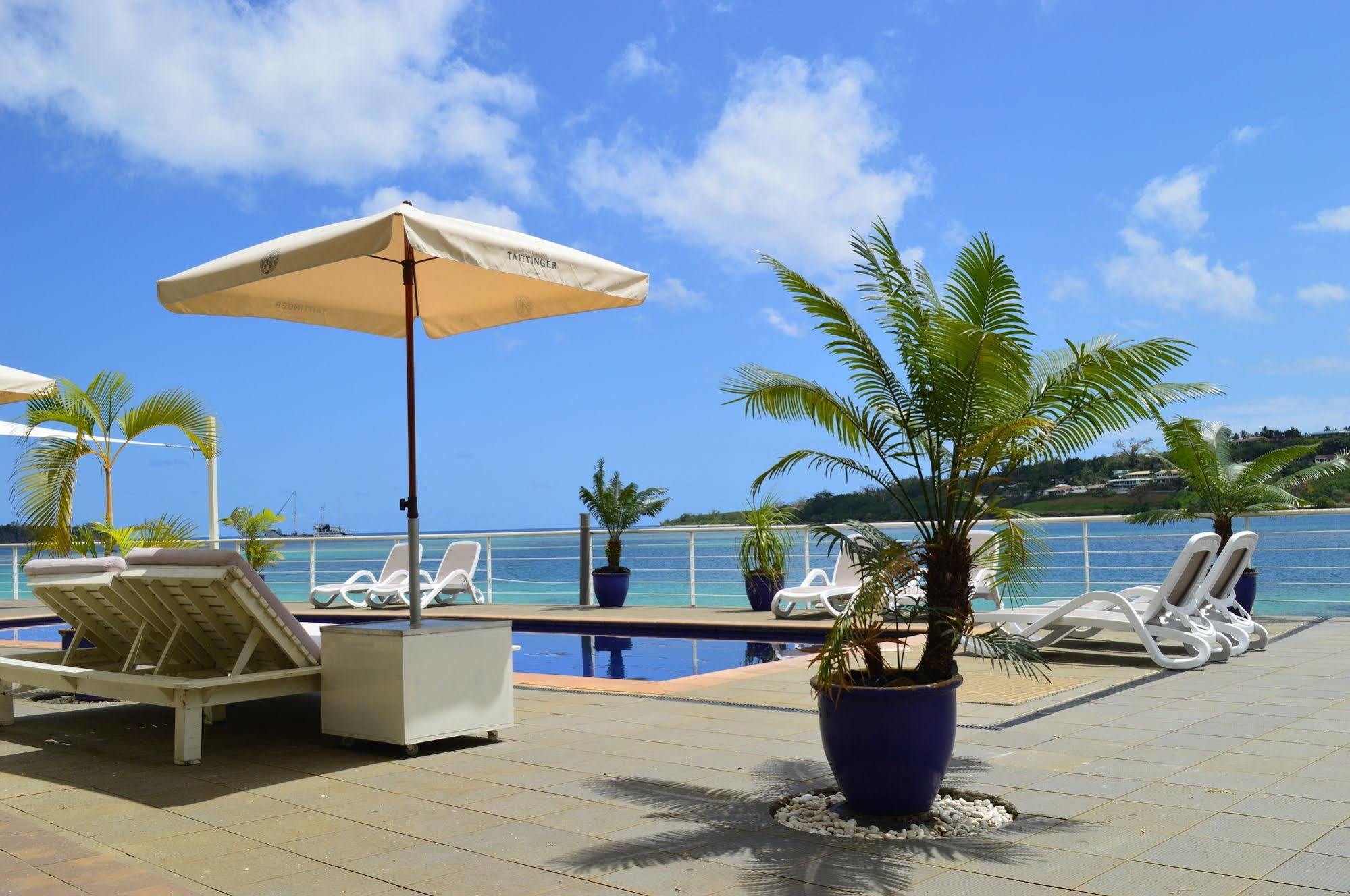 Chantillys On The Bay Port Vila Exterior photo